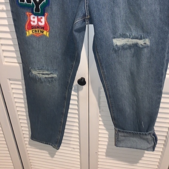No Boundaries Mom Jeans distressed with patches Size 15 - Picture 5 of 8